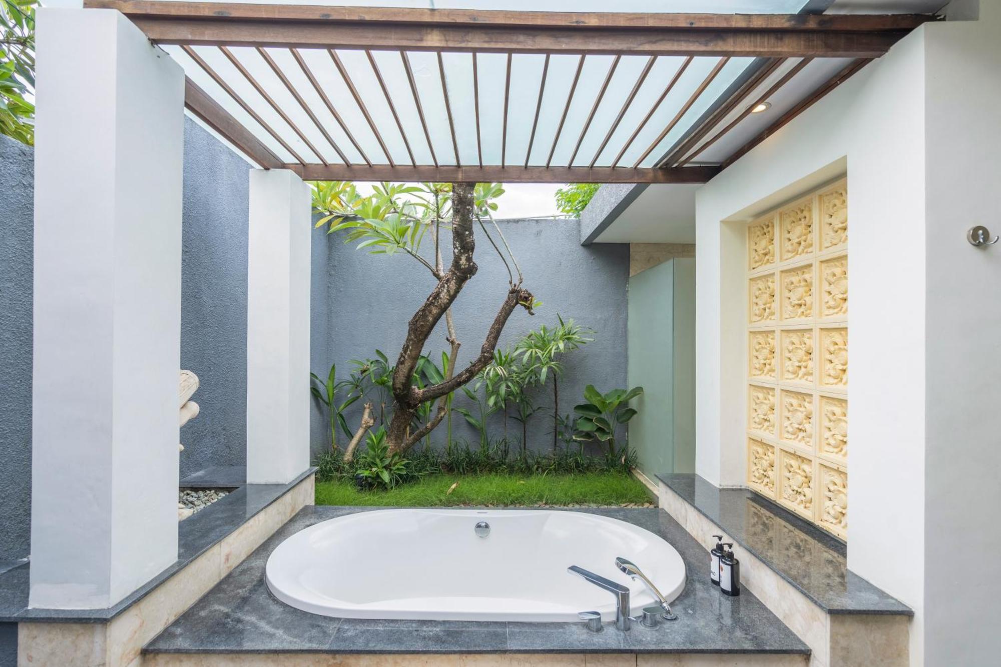 Kings Villas Sanur By Moria Denpasar  Exterior photo